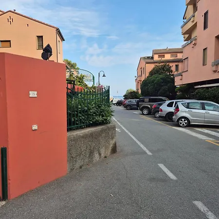 Palme Closetogigante Junior Apartment