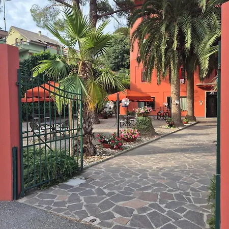 Apartment Palme Closetogigante Junior