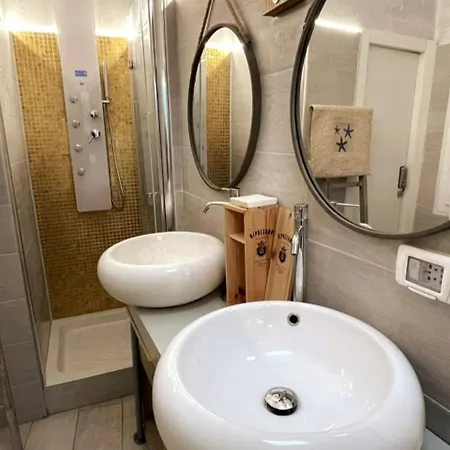 Palme Closetogigante Junior Apartment Monterosso al Mare