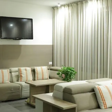 Palme Closetogigante Junior Apartment Monterosso al Mare